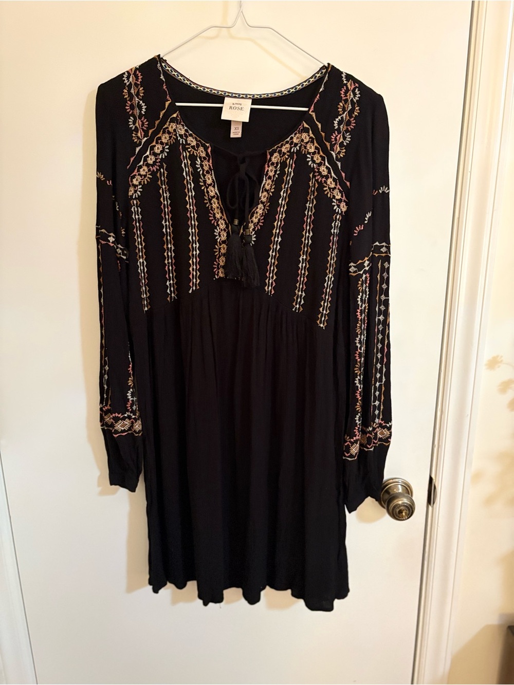 Knox Rose Black Long Sleeve Embroidered Boho Dress